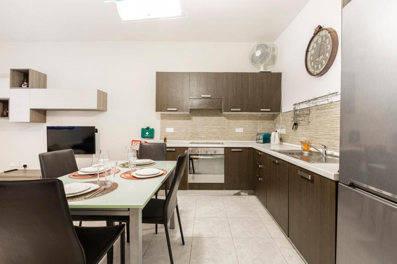 Sliema Love-Hosted By Sweetstay Exterior photo